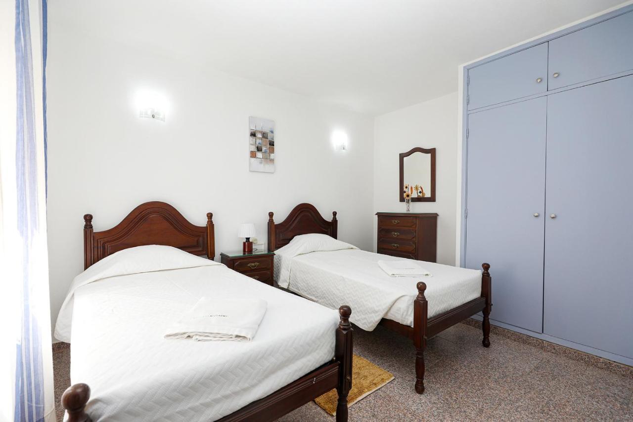 Akisol Apartments In Burgau Budens Exterior photo