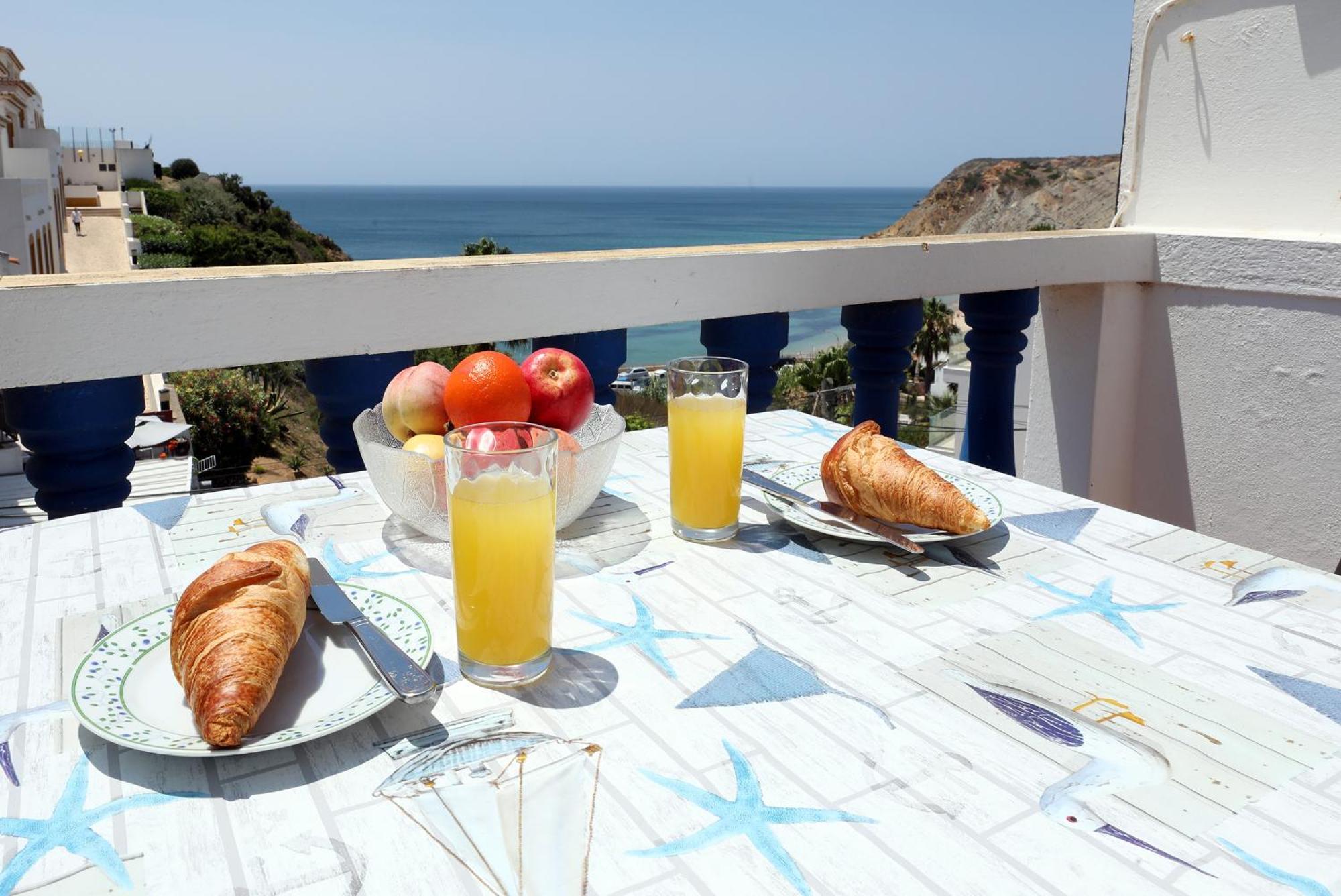 Akisol Apartments In Burgau Budens Room photo